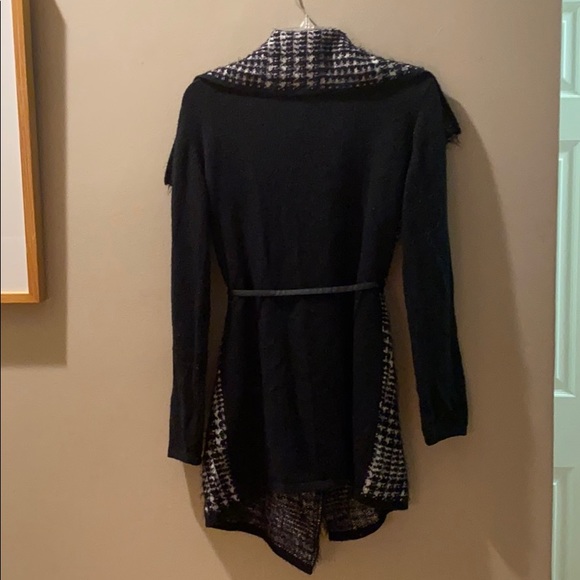 Beautiful black & white mohair wrap sweater size S {044} - Picture 2 of 6